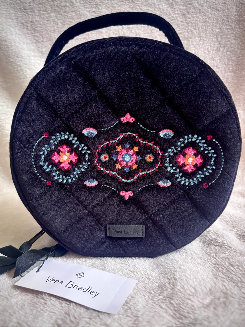 Vera Bradley Winter Ornaments Velvet Round Travel Cosmetic Case NWT Holiday